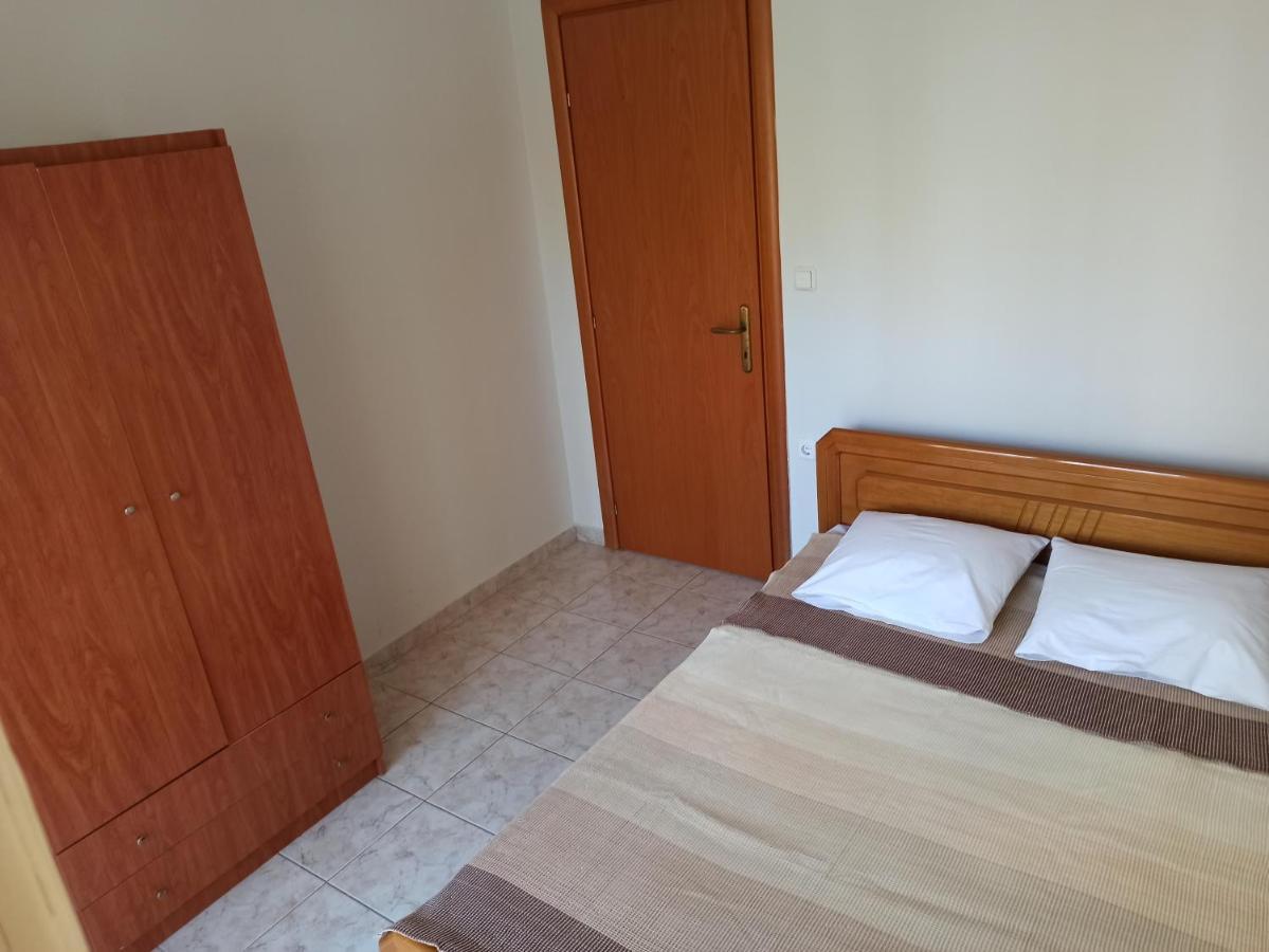 1 Bedroom Apartment In Nea Kallikrateia Exterior foto